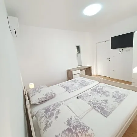 Lägenhet Mira Trogir