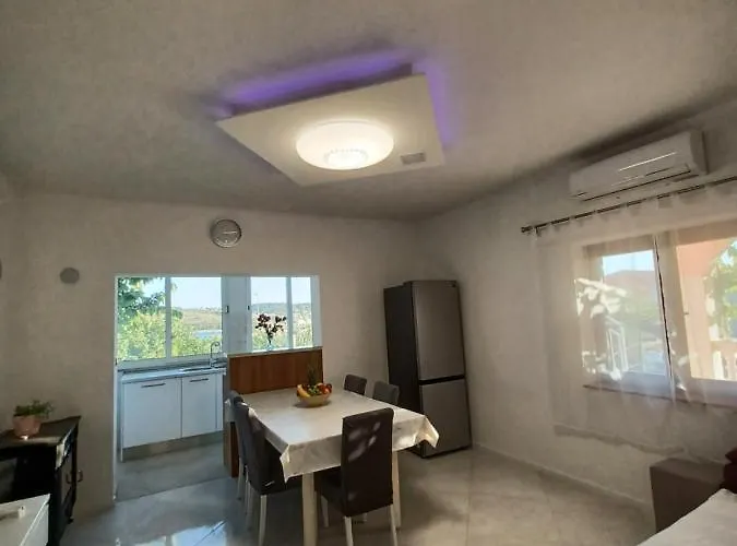 Mira Appartamento Traù
